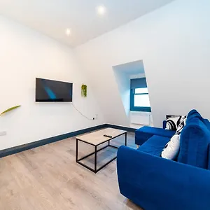 morden-serviced-flat_high-standard-slp6-guests.brighton-hotels-england.com/