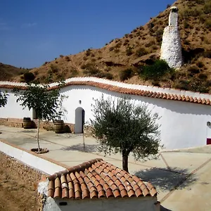 Casa Cueva Lopera Graena