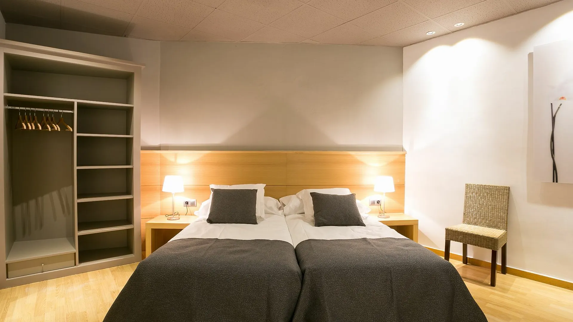 Serennia Apartamentos Ramblas - Placa Catalunya Barcelona Lejlighed
