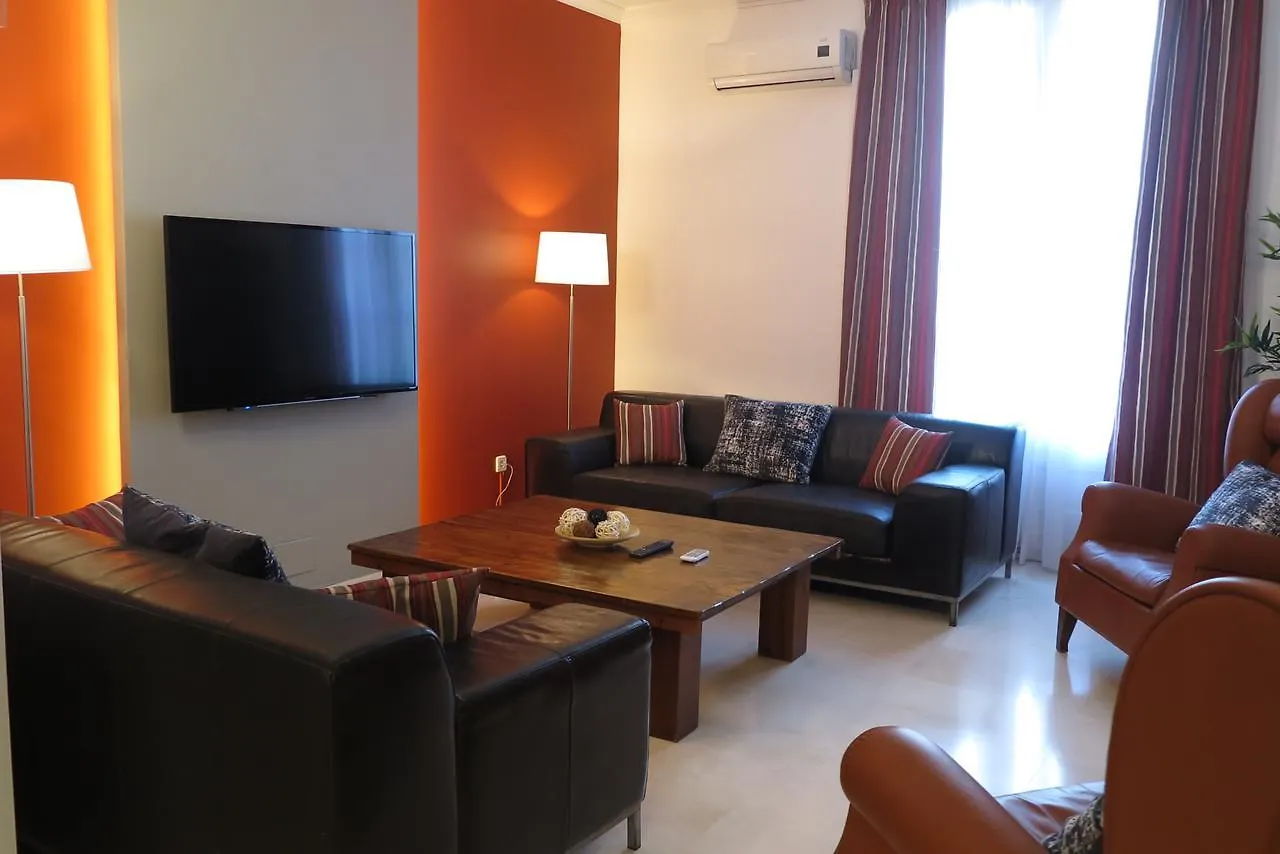 Serennia Apartamentos Ramblas - Placa Catalunya Barcelona Apartment