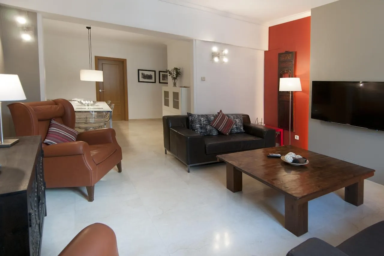 Serennia Apartamentos Ramblas - Placa Catalunya Barcelona